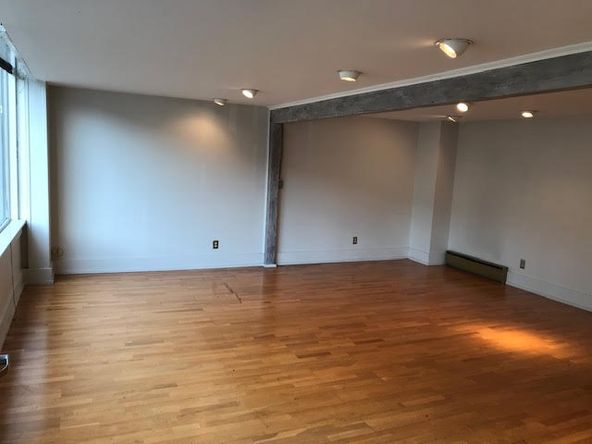Suite 1F